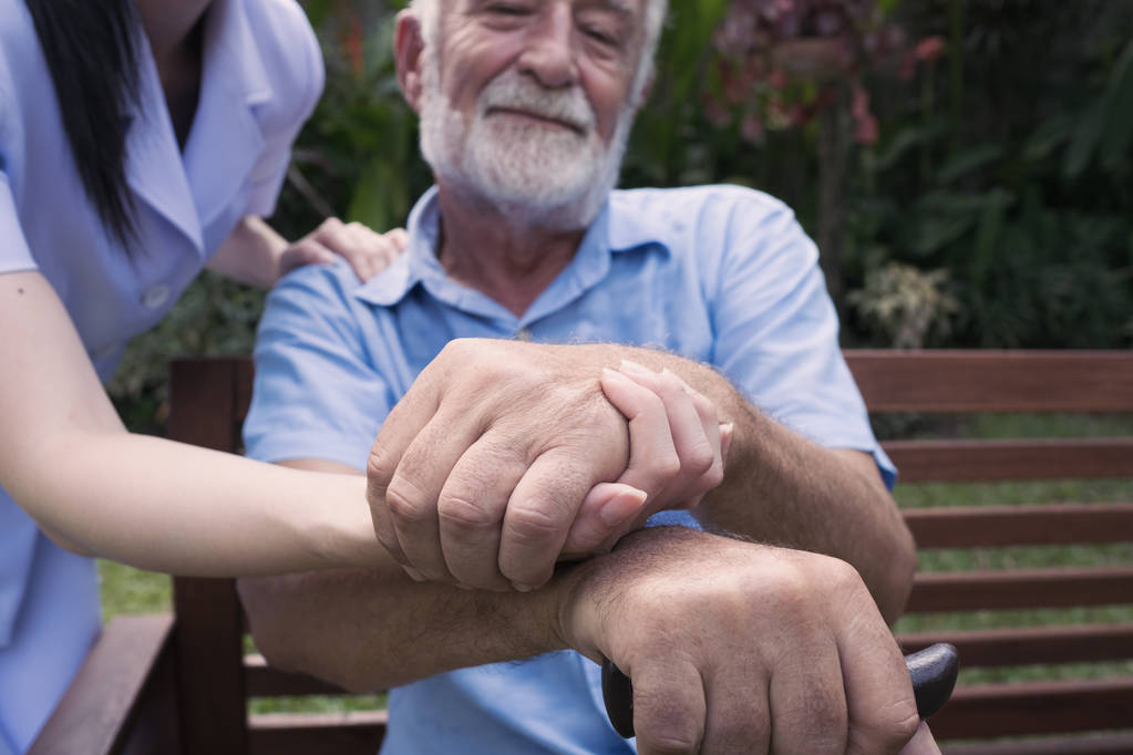 профілактика падінь у літніх